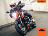 Мотоцикл KTM Duke 200